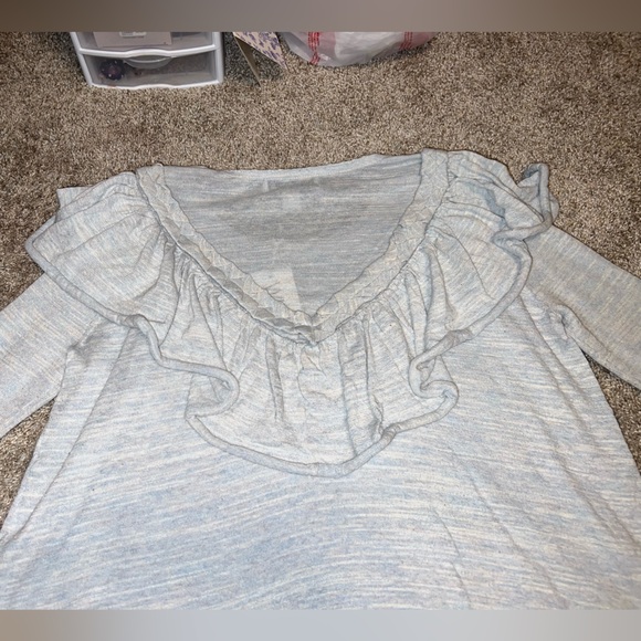 NWT Wildfox Light Blue Lais Ruffle Sweater Size Small Fits Oversized - Picture 6 of 9